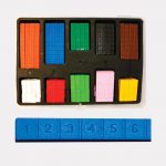 3021 *Regleta de Plástico GRADUADA e/Estuche* (30x20x7cm.) 291 Pzas. - Imagen 3