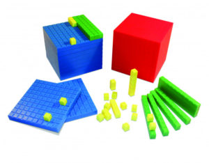 3165 *Base 10 Juego Completo e/Estuche* 143 Pcs.