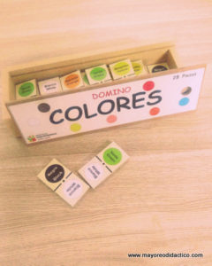 0009 *Domino d/Madera Colores* (14.5x8 cm.) 20 Piezas.