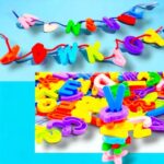 0820 *LETRAS PARA ENHEBRAR en Bolsa* (28.80x29 cm.) 100 Pcs. Aprox. - Imagen 4