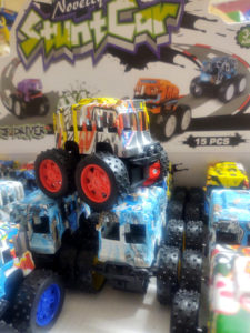 0370 *Buss Truck 4x4* (7x6.5 cm.) 1 Pca.