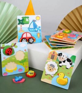 5832 *Rompecabezas d/Madera Lógico* (14.8x12.8 cm.) 8 Diferentes.