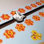 0297 *Calendario de Madera c/Actividades* (40x40 cm.) - Imagen 4