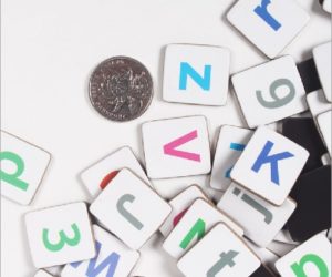 0024 *ABC LETRAS Forma Palabras Magnético con Imágenes* (17x12x3 cm.) 1 ABC Mayúsculas+2 ABC Minúsculas + 2 Juegos de Números 0-9 + Signos +60 Imágenes. - Imagen 3