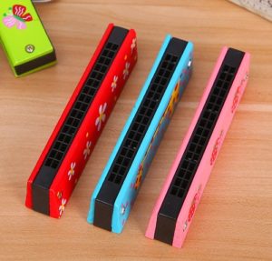 11Z67 *Armónica de Madera* (13x3 cm.) 8 Diferentes. - Imagen 4