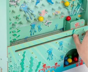 2414 *Atrapa Pelotas de Madera* (31x43x4 cm.) 2 Diferentes. - Imagen 4