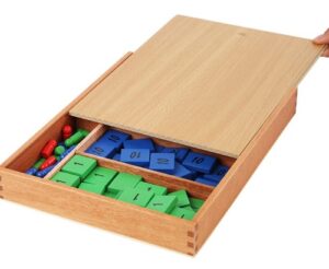 3634 *Stamp Game Montessori-Valor Posicional* (30x22.3x4 cm.) - Imagen 2