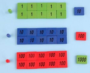 3634 *Stamp Game Montessori-Valor Posicional* (30x22.3x4 cm.) - Imagen 6