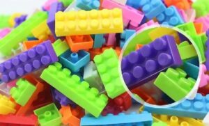 3122 *Bolsa c/Blocks Plásticos de Construcción* (24x25 cm.) 35 Pcs.