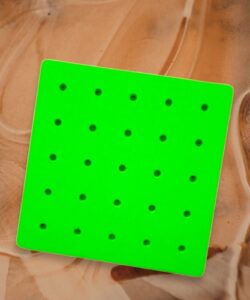 4208 *Tablero p/Pijas e/Foamy* (21.5x21.5 cm.) INDIVIDUAL. 4 Colores Diferentes. - Imagen 4