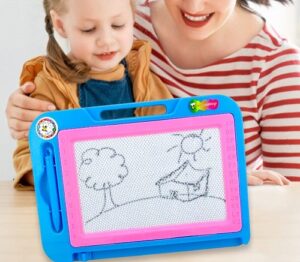 3110 *Pizarrón Mágico* (25x19 cm.) 4 Colores Diferentes.