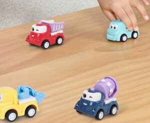 4226 *Mini Carritos de Fricción* (4x6 cm.) 4 Diferentes.