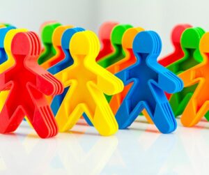 0820 *NIÑOS ENSAMBLE LATERAL e/Bolsa* (28.80x29 cm.) 29 Pcs. Aprox.