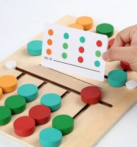 6724 *Tablero Deslizante Clasificador de Colores* (32x23.5 cm.) - Imagen 4