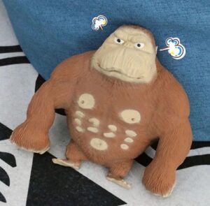 0184 *Gorila Flexible de 1.6 Kilos* (16×22 cm.) 2 Colores Diferentes. - Imagen 5