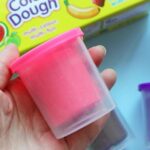 0749 *Plastilina Colour Dough* (20x6 cm.) 4 Pcs. Rojo-Azul-Verde-Amarillo. - Imagen 2