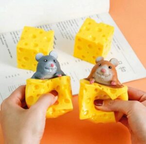 4285 *Ratón Escondido en el Queso* (5x9 cm.) 3 Colores Diferentes-INDIVIDUAL. - Imagen 5