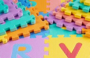 9539 *Tapete de LETRAS e/Foamy* (30x30 cm.) 10 Pcs. - Imagen 3