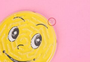 1086 *Blíster MINI LABERINTOS SMILE* (5 cm.)  20 Pcs. - Imagen 3