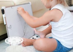 0707 *Pizarrón Magnético Doble Cara* (20x30 cm.) Pizarrón+ Plumón c/Borrador+ Imanes p/Colgar. - Imagen 5