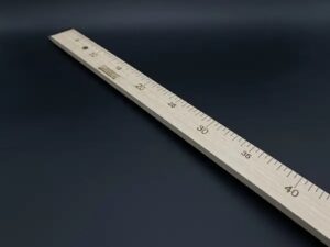 0102 *Regla d/Madera para MESTROS* (100 cm.) - Imagen 2