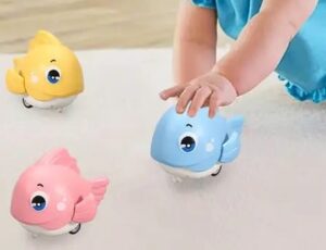 4365 *Pececito de Fricción* (7x10.50 cm,) 4 Colores.