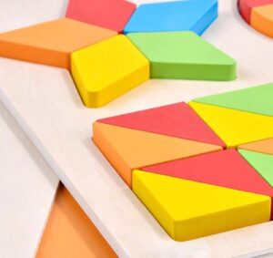 3825 *TABLERO Mosaico Formando Figuras Ilustrado d/Madera* (30x30 cm.) Tab.+55 Pcs. - Imagen 3