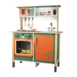9242 *COCINA VERDE Y NARANJA d/Madera* (69.5x86 cm.) +8 Accesorios. - Imagen 3