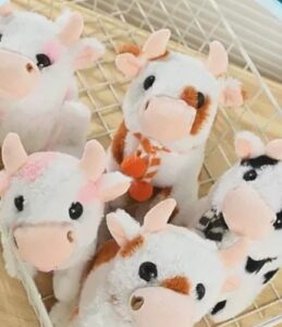 2646 *Vaquita Camina y hace Mu* (19x16 cm.) 3 Colores Diferentes.