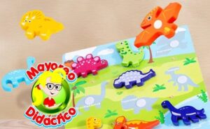 6929 *Tablero d/Madera DINOS c/VELCRO* (22.5 cm.) 10 Pcs.+Tablero Ilustrado.